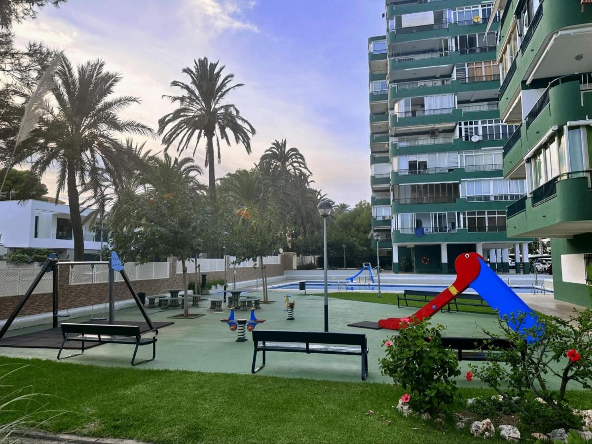 Piso A Pie De Playa Con Piscina Y Vistas Al Mar Apartment Benicàssim Екстериор снимка